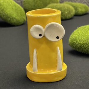 Sunny, mini ceramic pot.